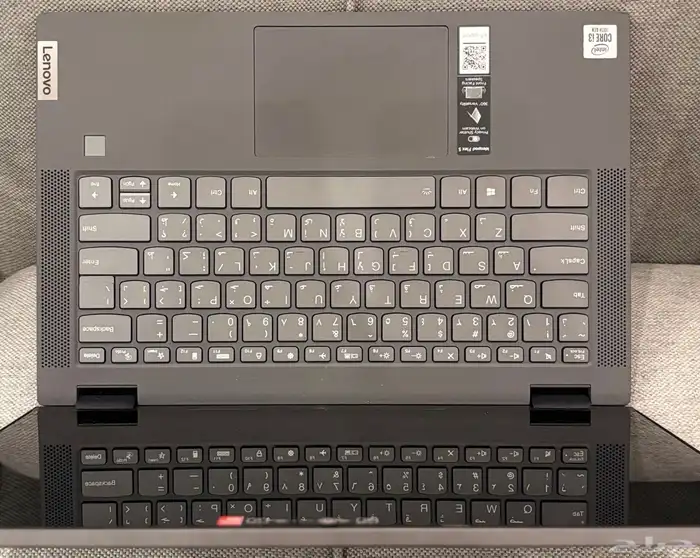 جهاز لابتوب Lenovo جديد ما استخدم كثير 3