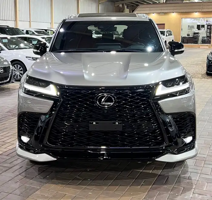 لكزس LX 600 موديل 2024 ( F SPORT) عبداللطيف جميل 1