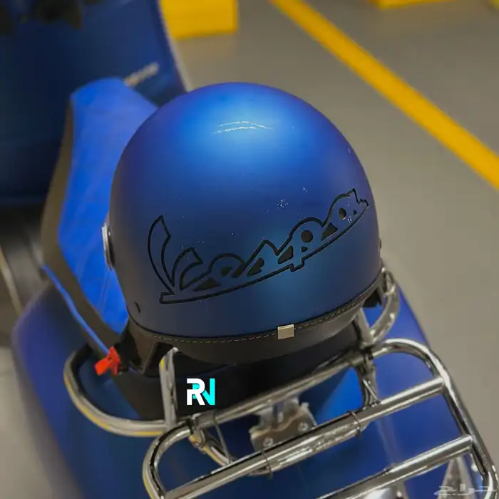 Vespa GTS SUPER SPORT 18