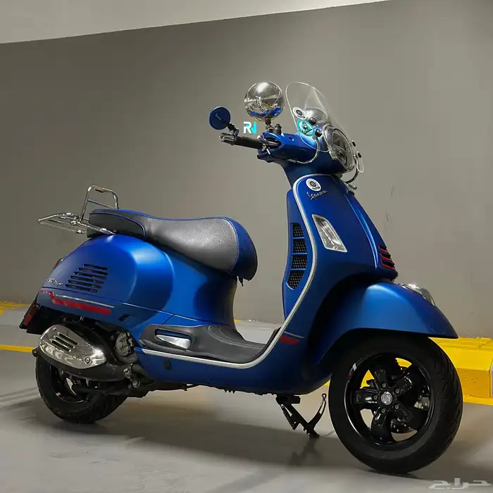 Vespa GTS SUPER SPORT 3