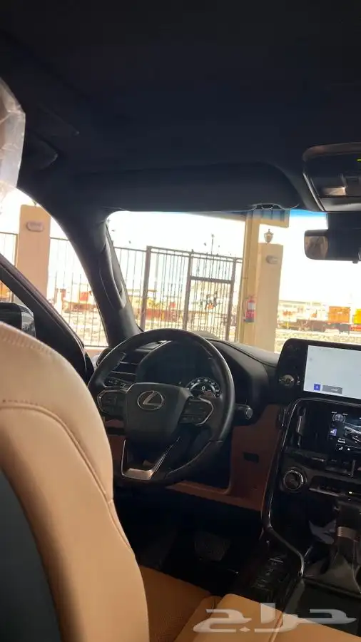 لكزس LX 600 BB سعودي موديل 2024 اخو الوكاله اسود جملي 21