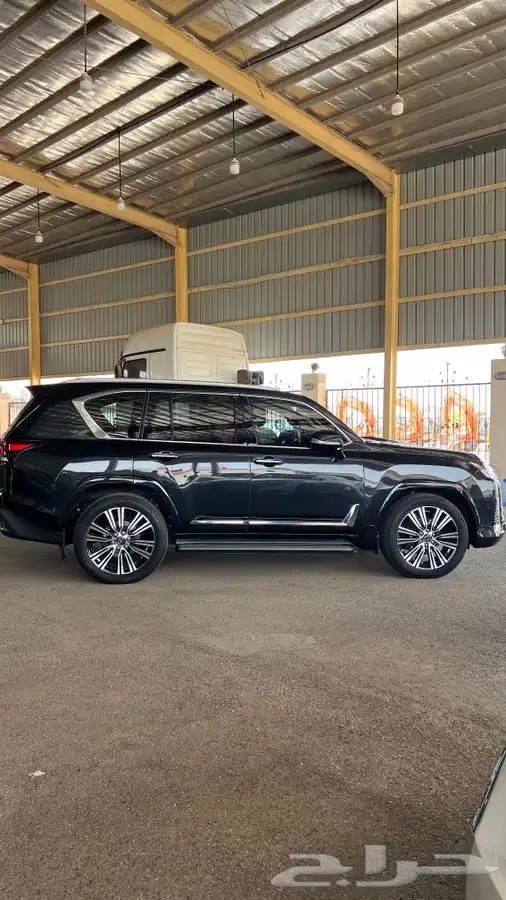 لكزس LX 600 BB سعودي موديل 2024 اخو الوكاله اسود جملي 9