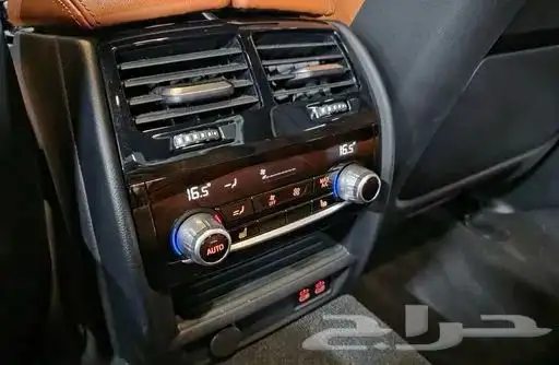 بي ام دبليو M5 2020 16