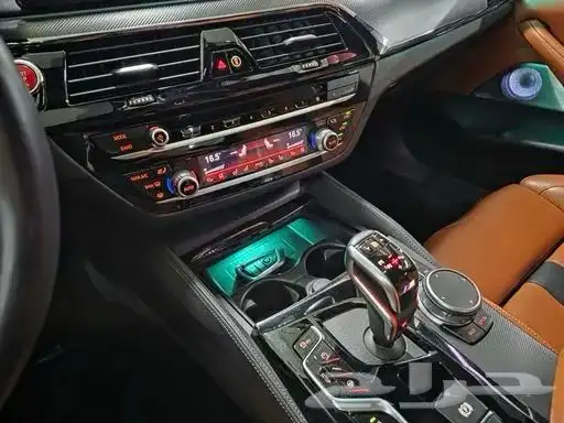 بي ام دبليو M5 2020 7