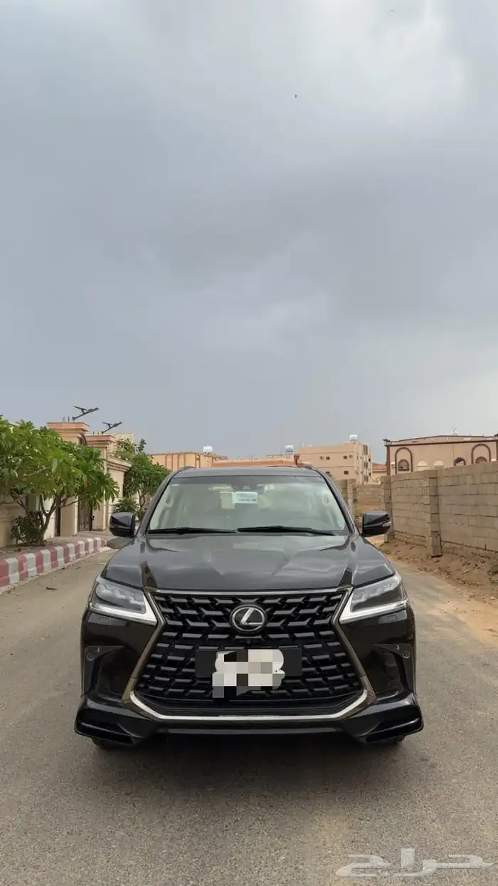 لكزس LX570بلاك فل الفل بحالة الوكالة 2021 0