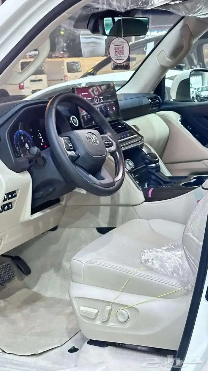 تويوتا لاندكروزر GXR-L4 بنزين سعودي 2025 7