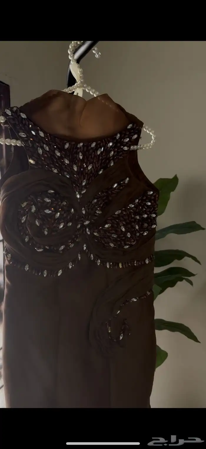 فستان لبس مره وحده من المصممة زينب مقاس S 1