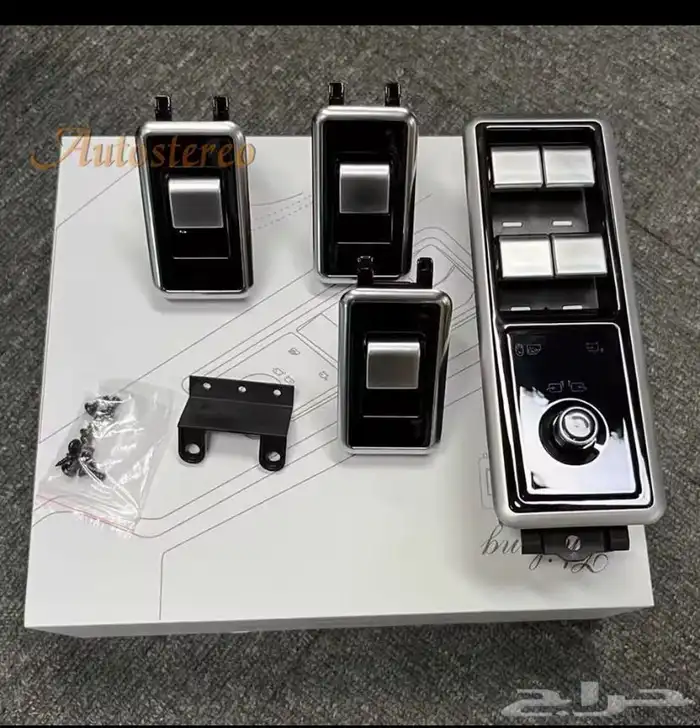 شاشات رنج روفر واكسسوارت داخليه خارجيه 12