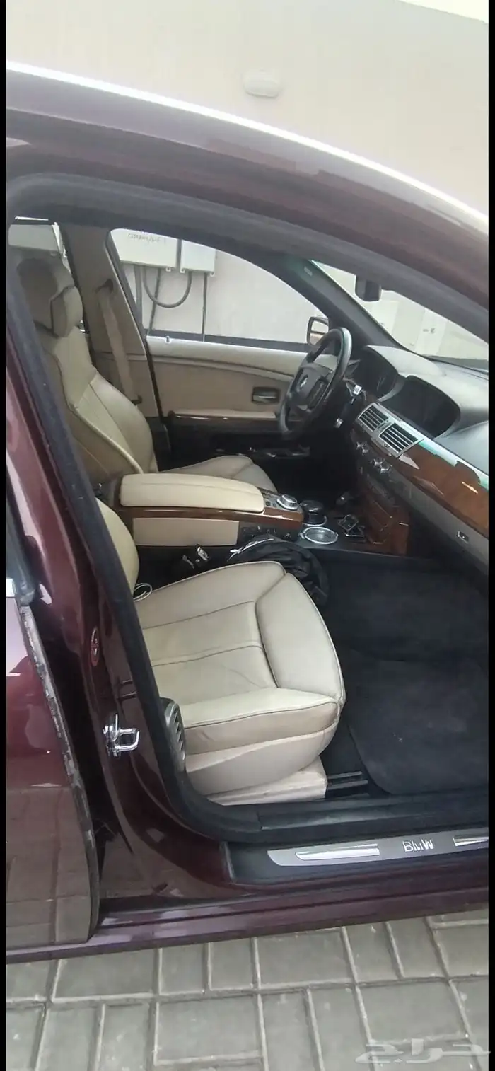 BMW 750 2007 3