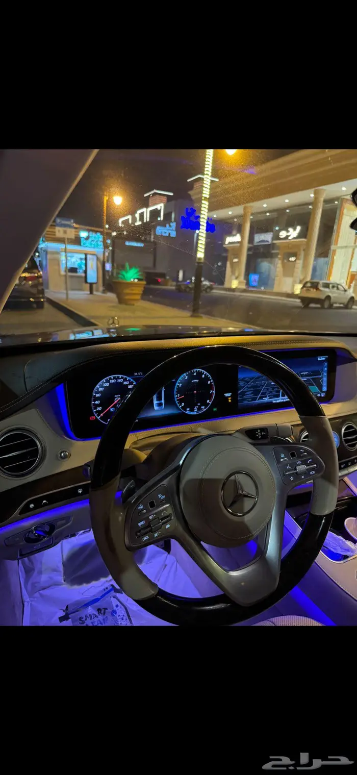 مرسيدس يخت اسود 2018 سعودي نظيف للبيع 7