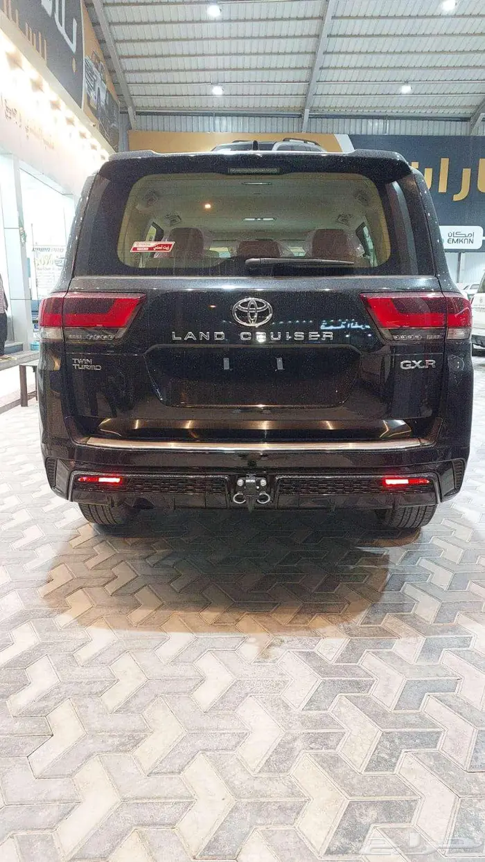 جي اكس ار S بنزين 2025 سعودي اسود 3