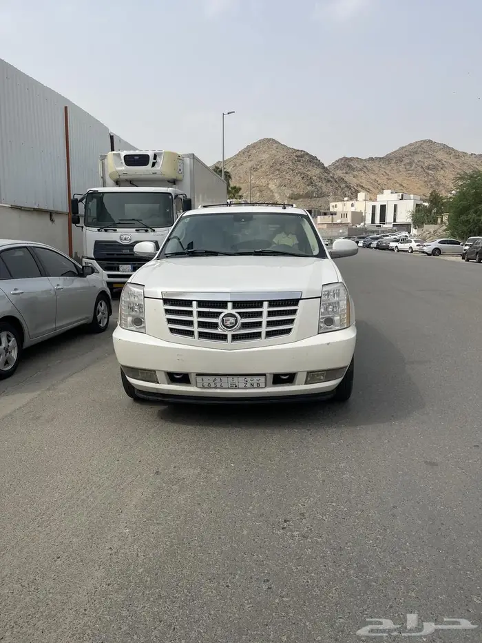 كاديلاك اسكاليد بيعه مستعجلة 1