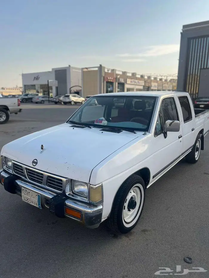 نيسان ددسن 94 للبيع 6