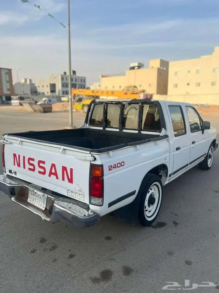 نيسان ددسن 94 للبيع 4