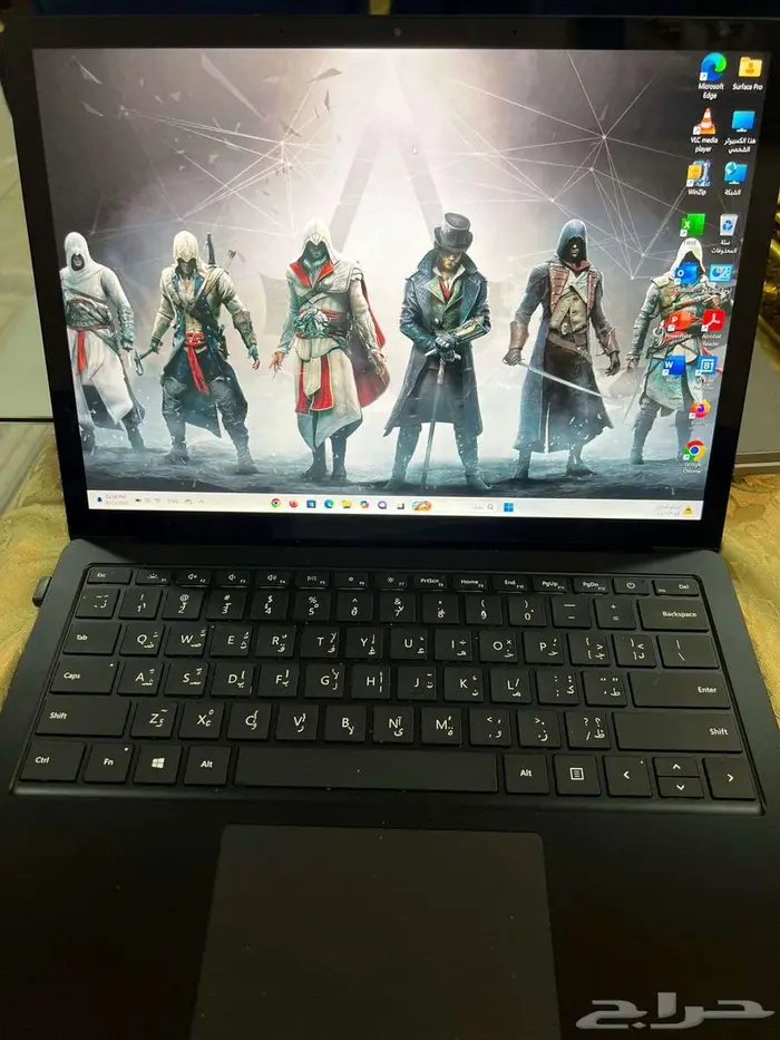 لابتوب مايكروسوفت سيرفس برو 4 بحالة ممتازة surface 4 0