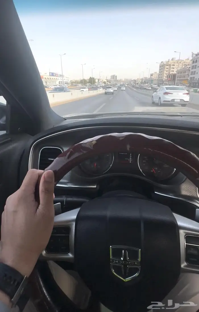 Dodge charger sxt plus with padle shifter 9