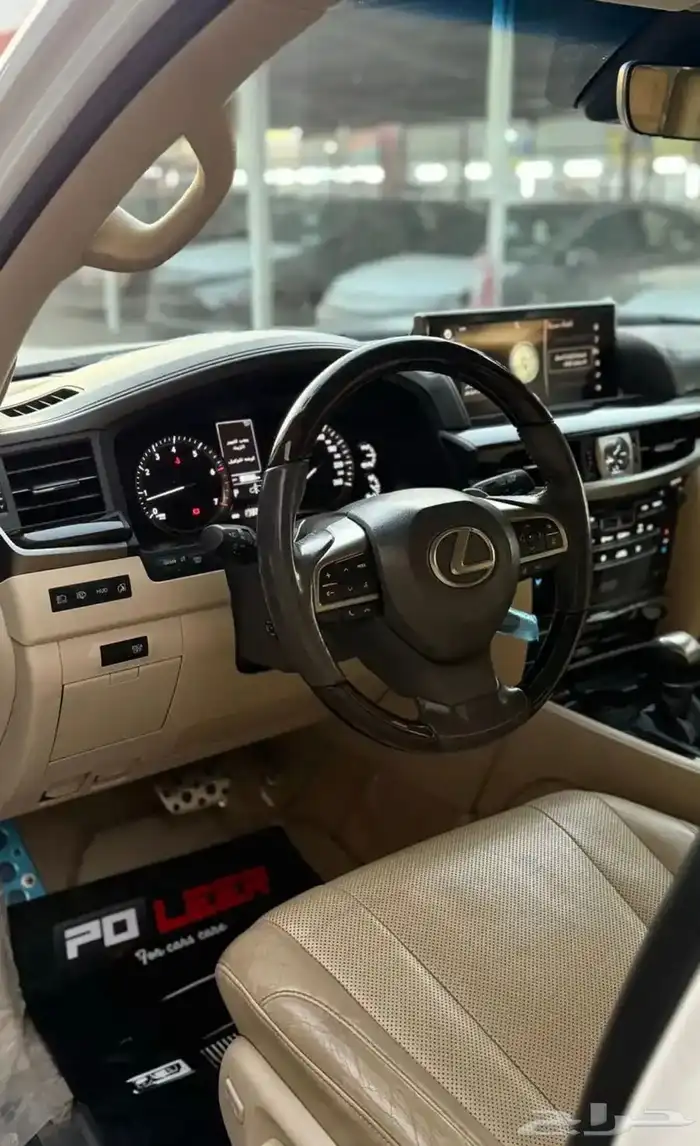 لكزس LX570 موديل 2018 عداد 175 ألف 4