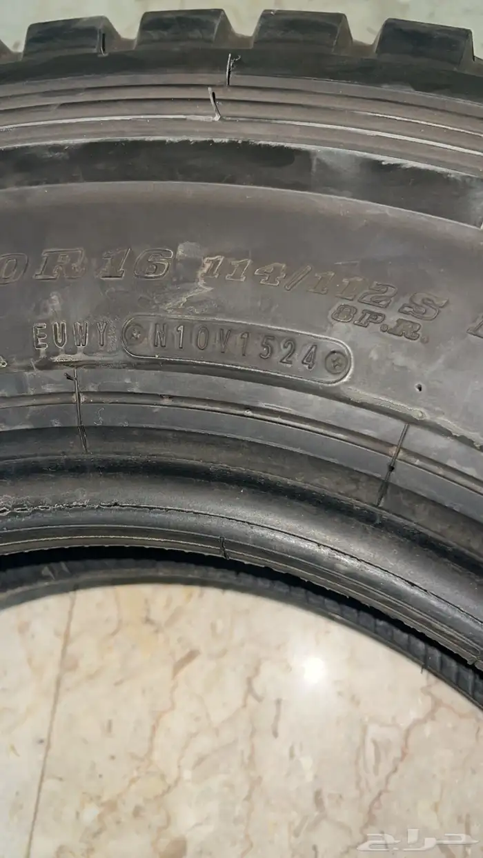للبيع كفرات 750R16 1