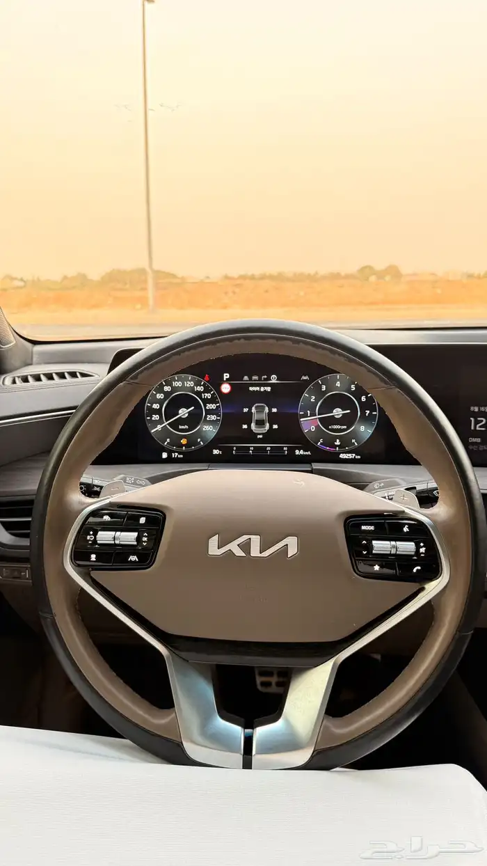 كيا k8 2022 ( بنزين) فل كامل بحالة الوكالة 7
