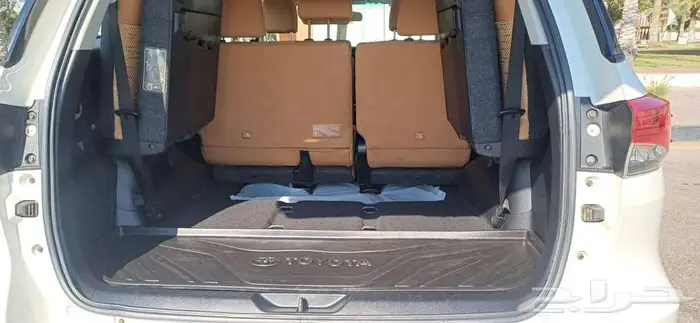 Toyota Fortuner 2018 GX2 4X4 11