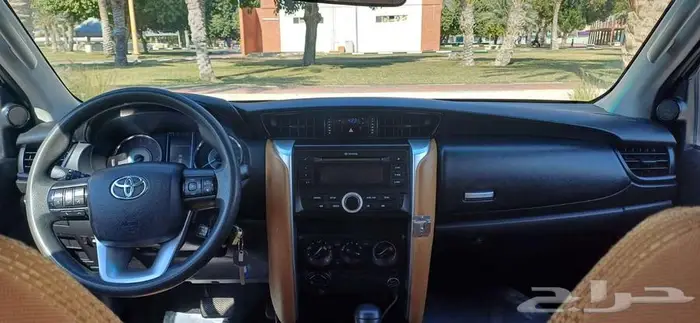 Toyota Fortuner 2018 GX2 4X4 17