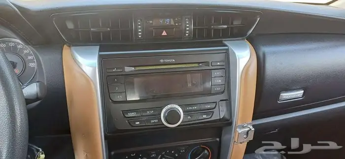 Toyota Fortuner 2018 GX2 4X4 10