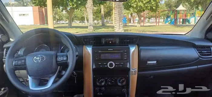 Toyota Fortuner 2018 GX2 4X4 9