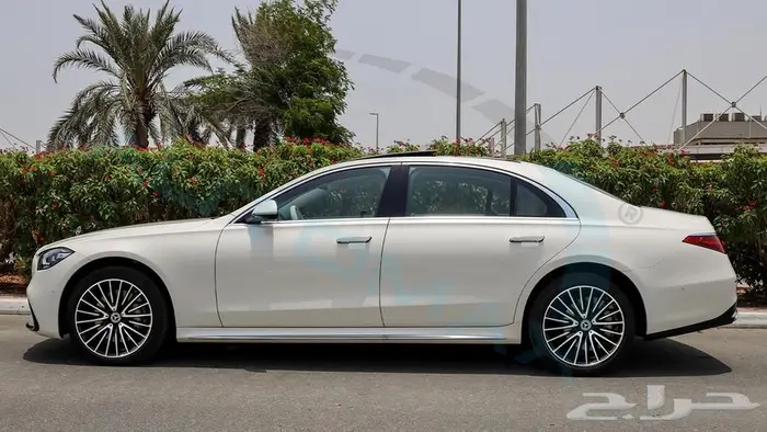 2024 مرسيدس اس كلاس S 500 L اصفار مع ضمان 36