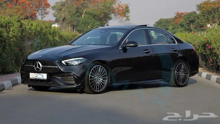 مرسيدس c200 premium 2025 خليجي اصفار مع ضمان الوكيل 0