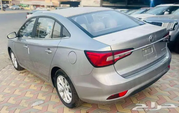 ام جي 5 نص الفل موديل 2024 كاش واقساط 6