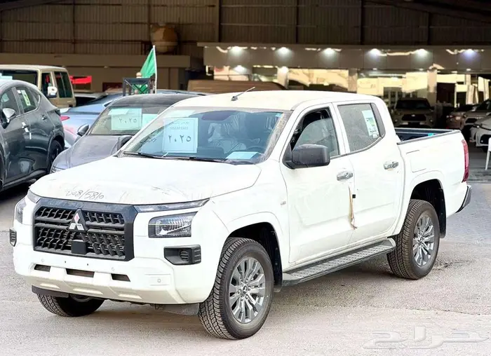ميتسوبيشي L200 غمارتين دبل نص فل اوتوماتيك 2025 2