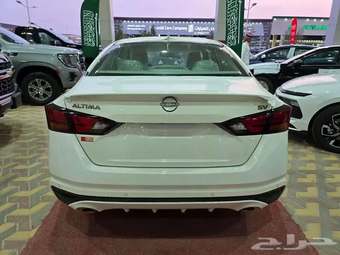 نيسان التيما نص فل SV 2025 2