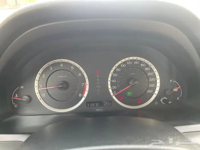 هوندا اكورد EX-L 2011 13