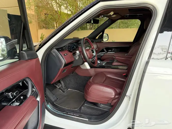 رينج روفر HSE 2023 وارد شركة الناغي 6 سلند 9