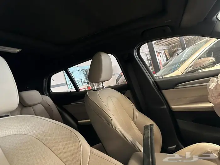 للبيع بي ام مصدوم BMW x2 7