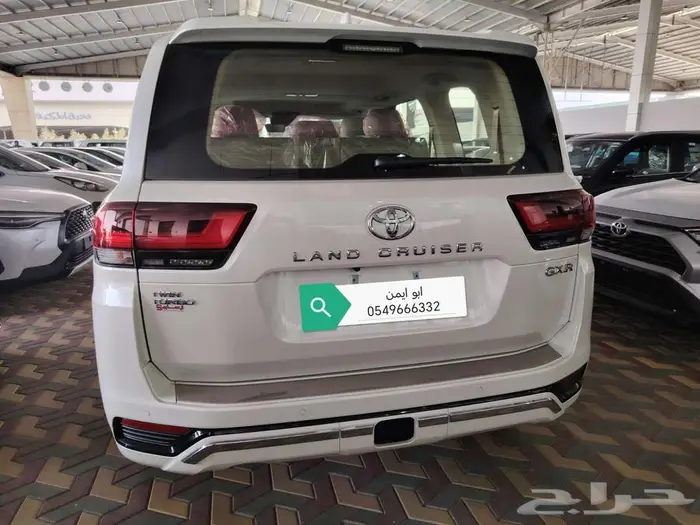 لاند كروزر GXR L3 الموديل2025 4