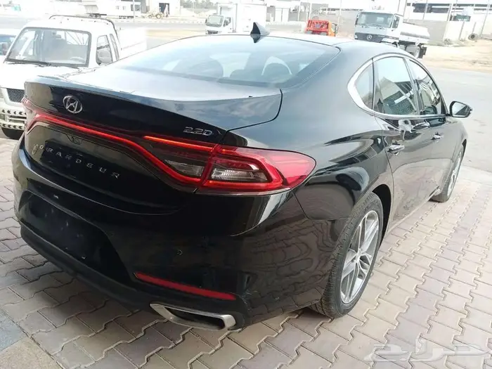 هونداي ازيرا ديزل 2018 13