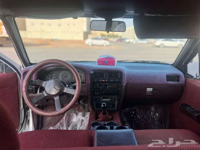 نيسان ددسن 94 للبيع 0