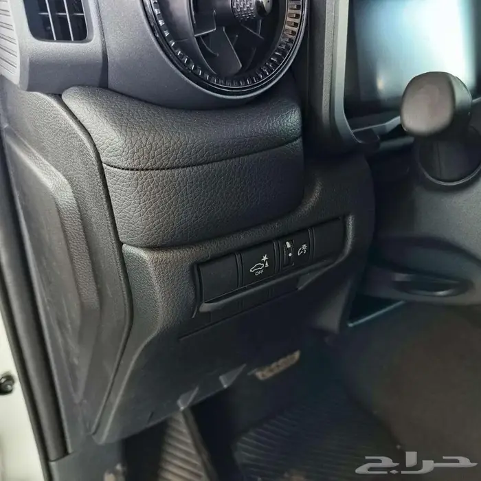 برادو تي اكس ال 1 ابيض بنزين 2025 اقل سعر كاش واقساط 7