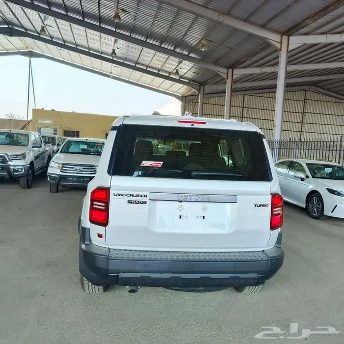برادو تي اكس ال 1 ابيض بنزين 2025 اقل سعر كاش واقساط 10