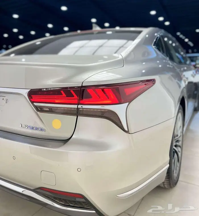 لكزس LS 500 وكاله فل كامل 2018 3