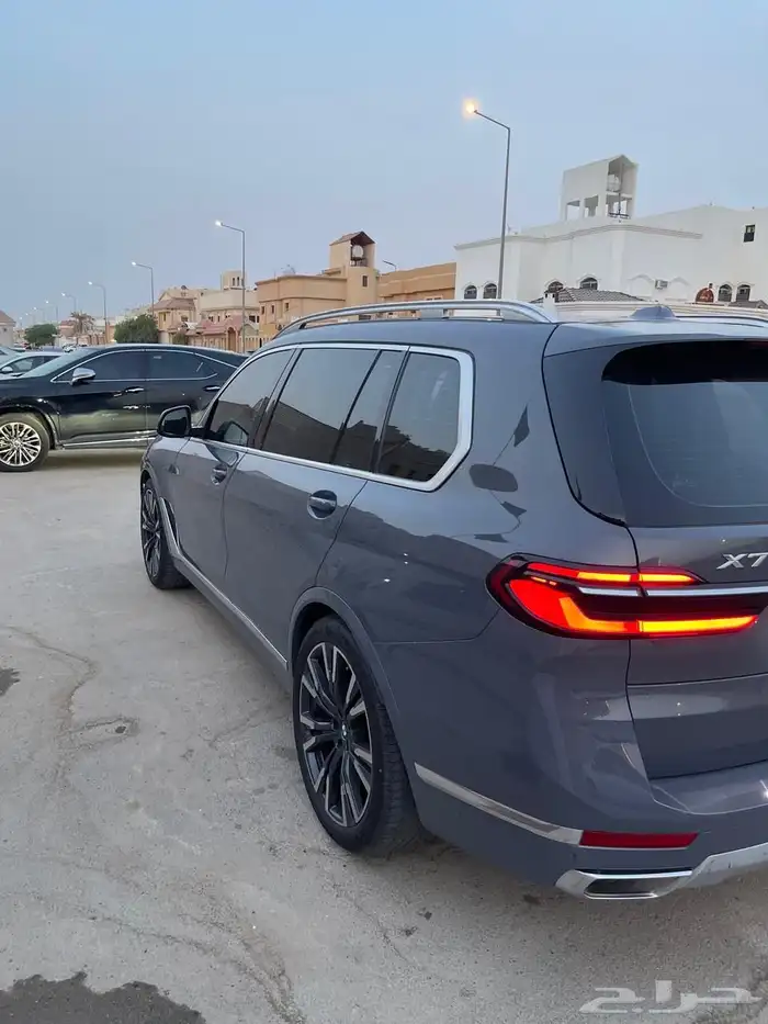 بي ام دبليو X7 اعلى فئه موديل 2023 10