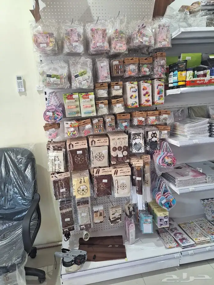 بضاعة مكتبة للبيع 5