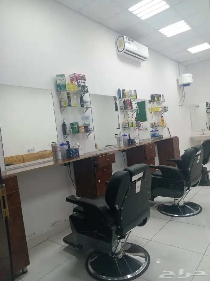 صالون حلاقة حي النبلاء للتقبيل 0