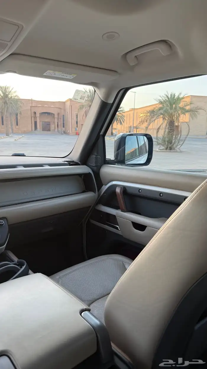 لاند روفر ديفندر HSE 110 2022 مالك ((واحد)) 35