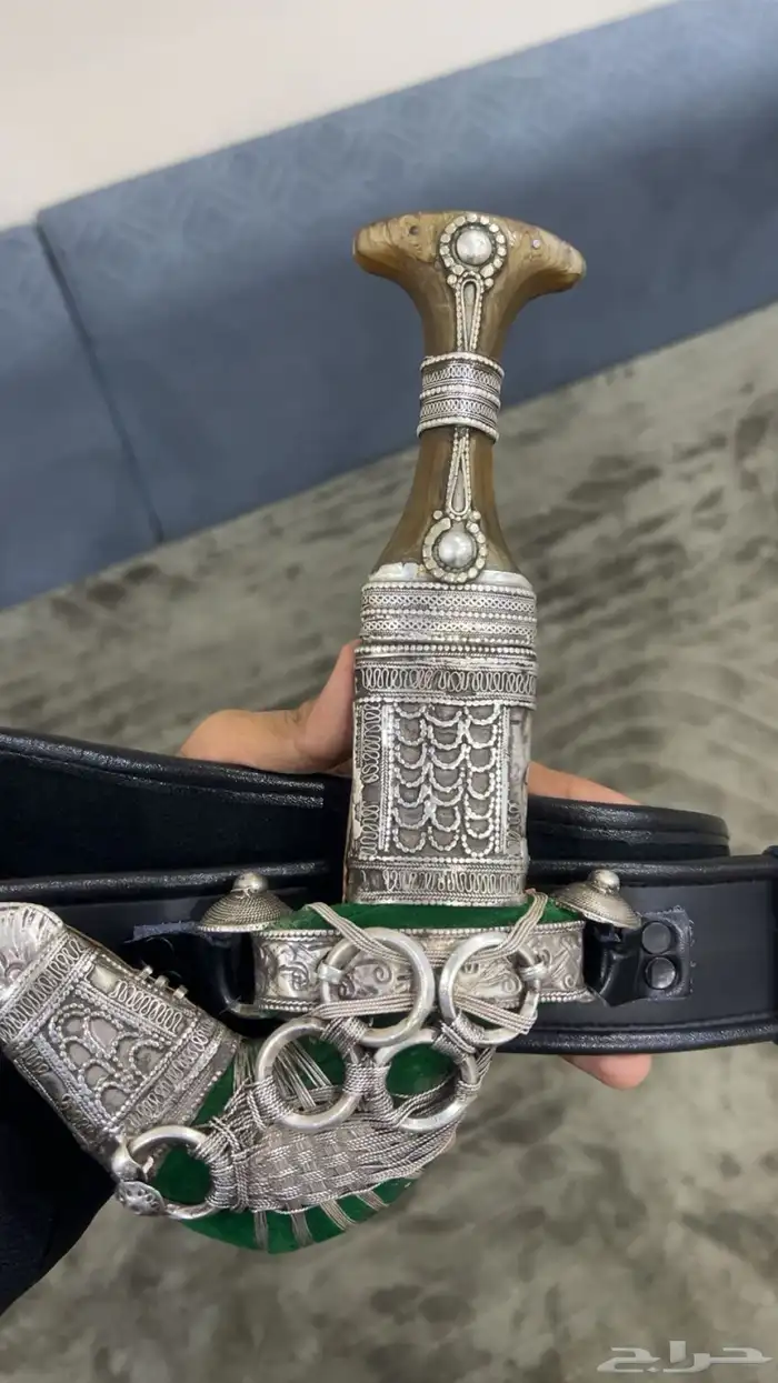 خنجر قرن 0