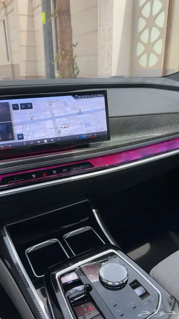 للبيع BMW الفئة السابعة i735 M Kit موديل 2023 19