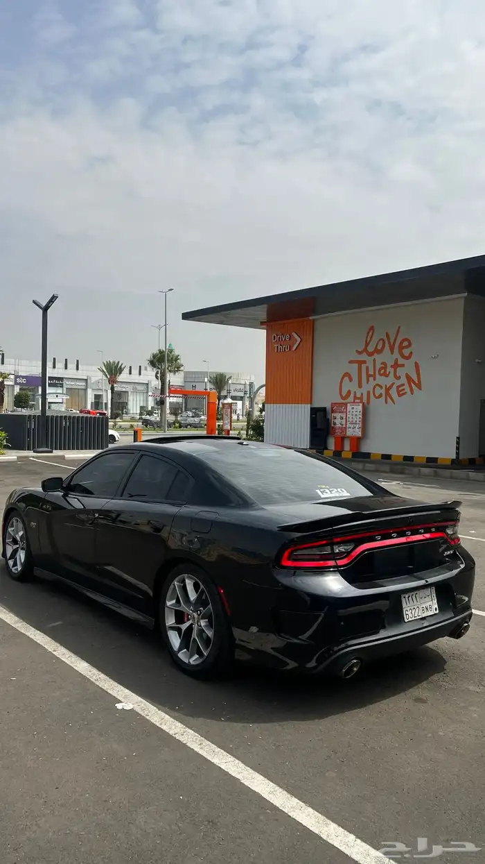 دوج تشارجر RT 5.7 8