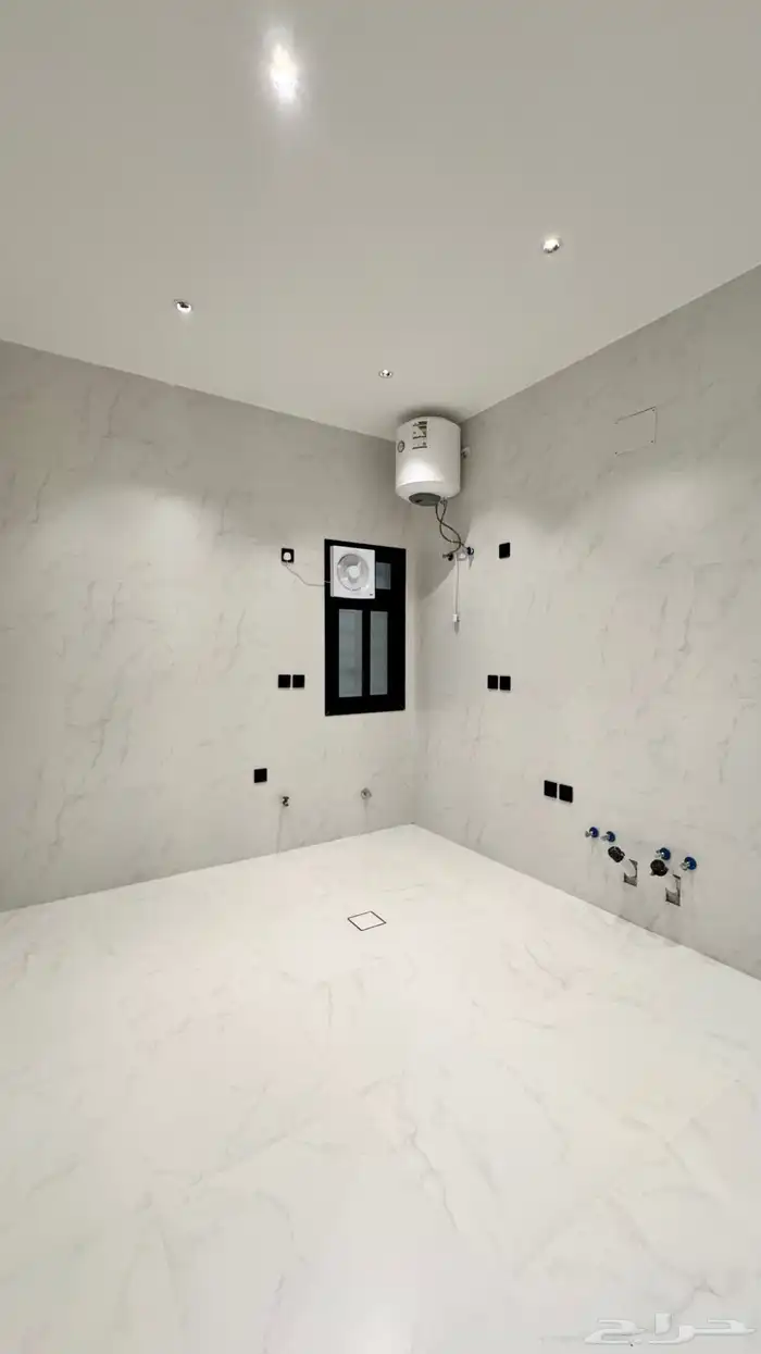 للبيع روف علوي بملحق مدينه احدرفيده 8