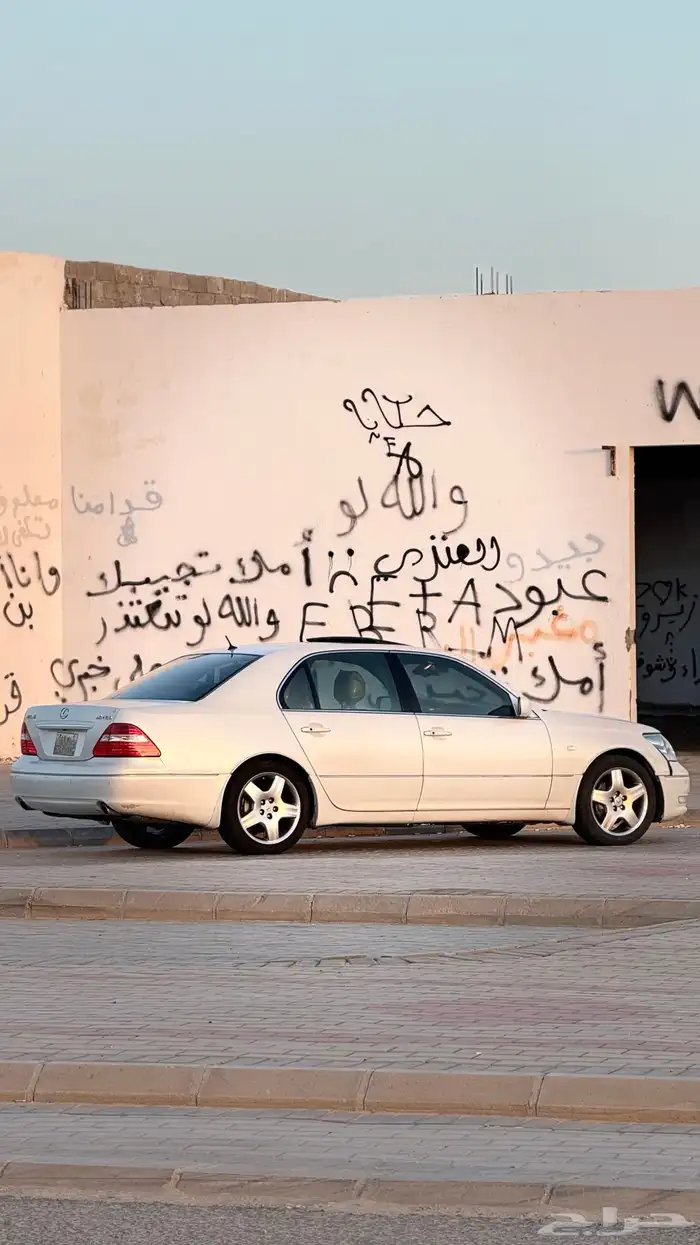 لكزس LS فل كامل وارد عبداللطيف جميل 7